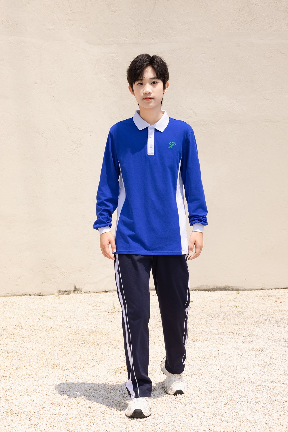 中學秋季男生校服